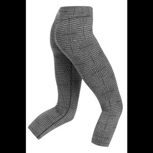 Lorna Jane 7/8 Concentric Tight